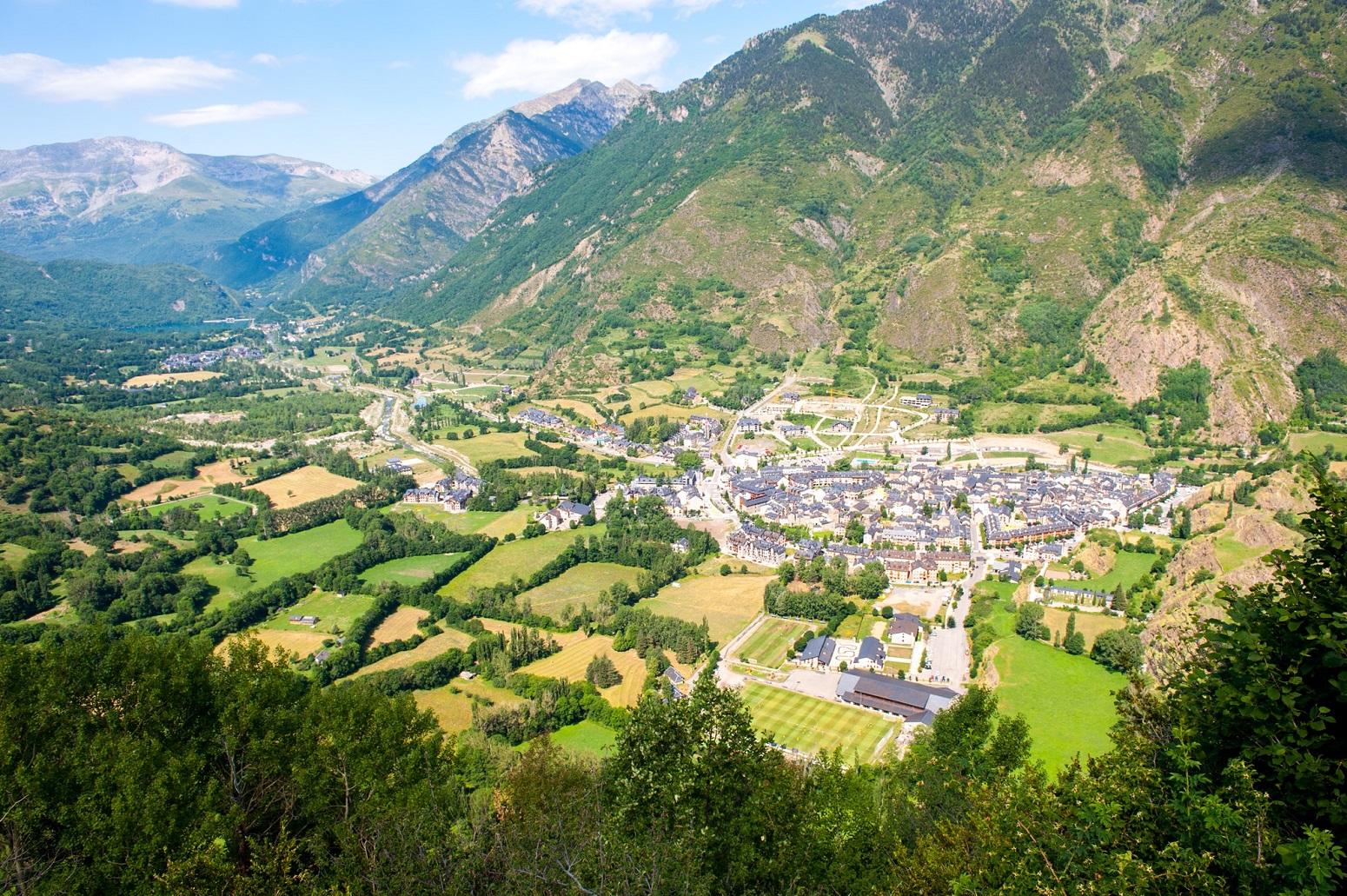 benasque pirineos viajar en familia