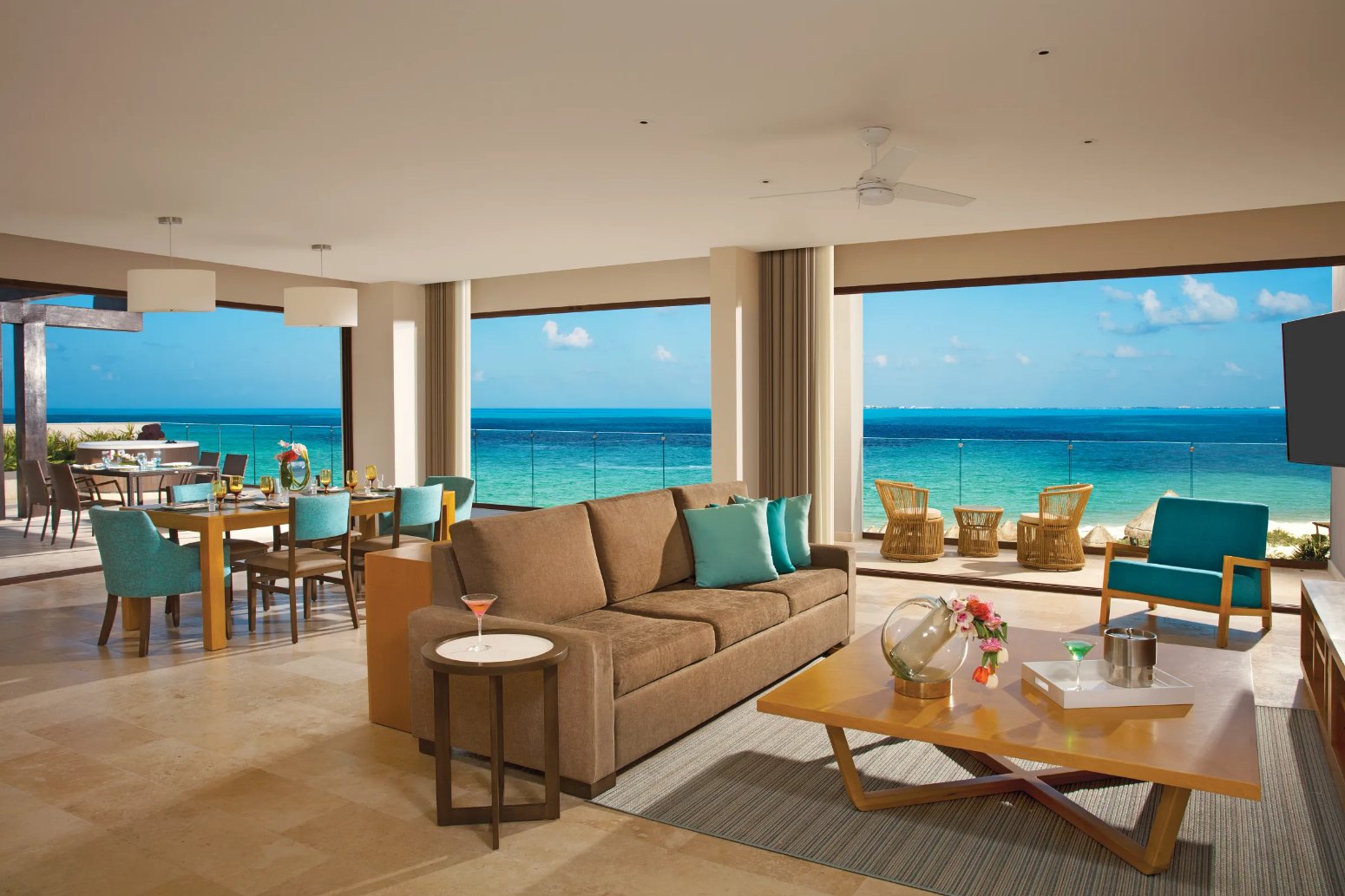 suite familiar dreams playa mujeres