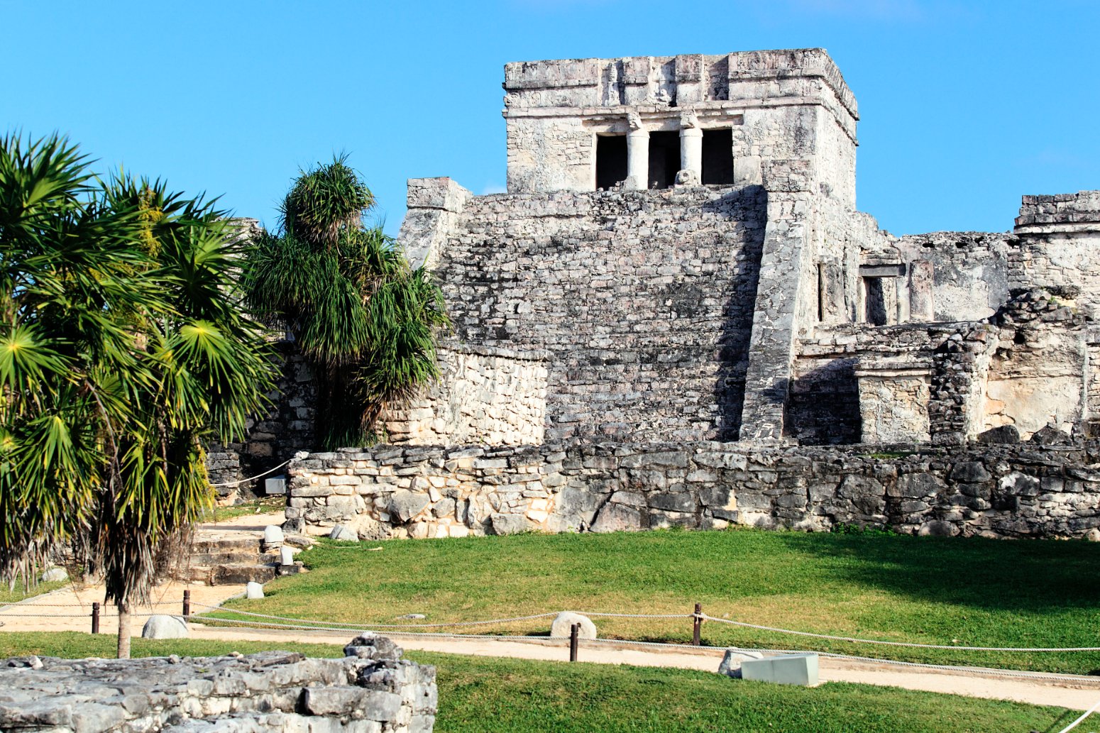 templo del dios del viento, en tulum
