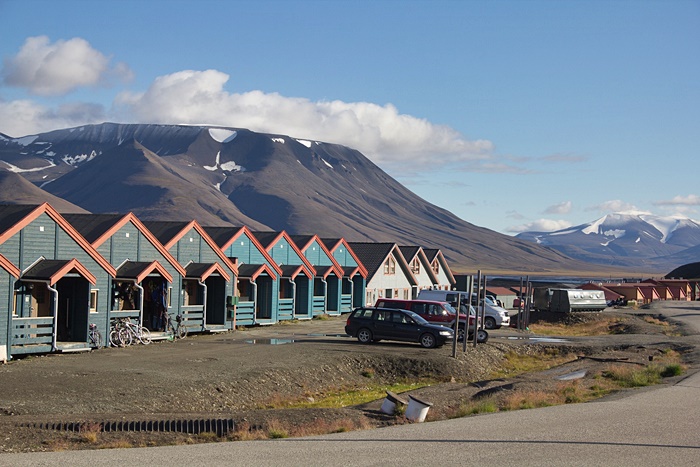 Longyearbyen svalbard