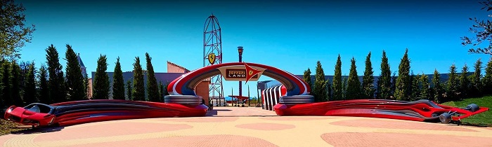 ferrari land