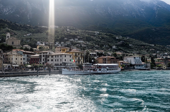 lago de garda barco