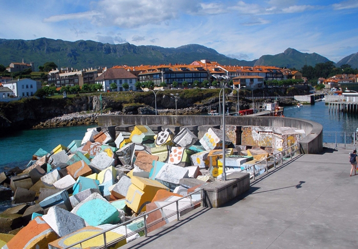 llanes cubos
