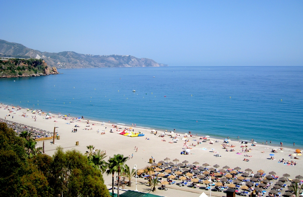 playa burriana nerja